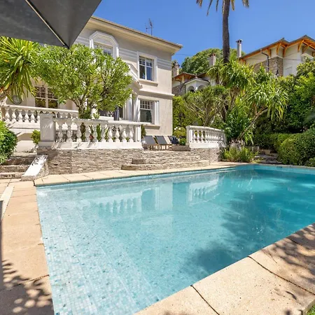 Luxury - Belle Epoque à Louer Proche Centre Hébergement de vacances *